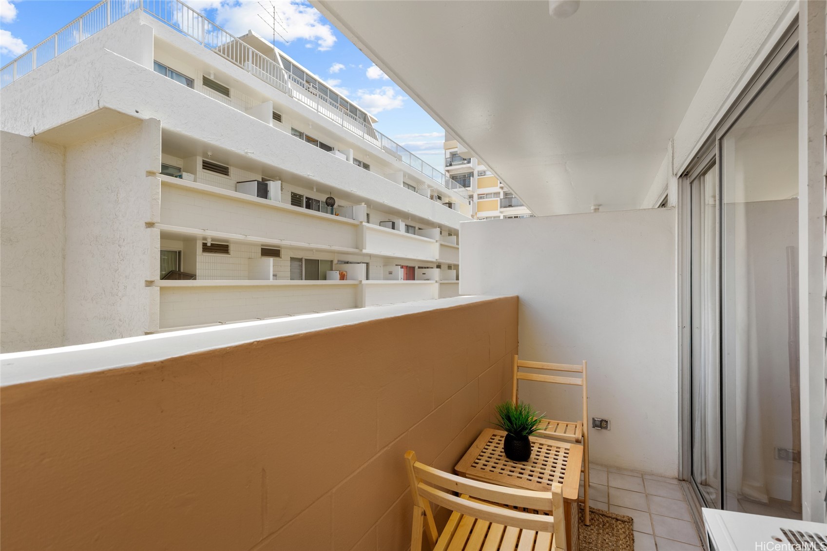 2450 Prince Edward Street 1006A