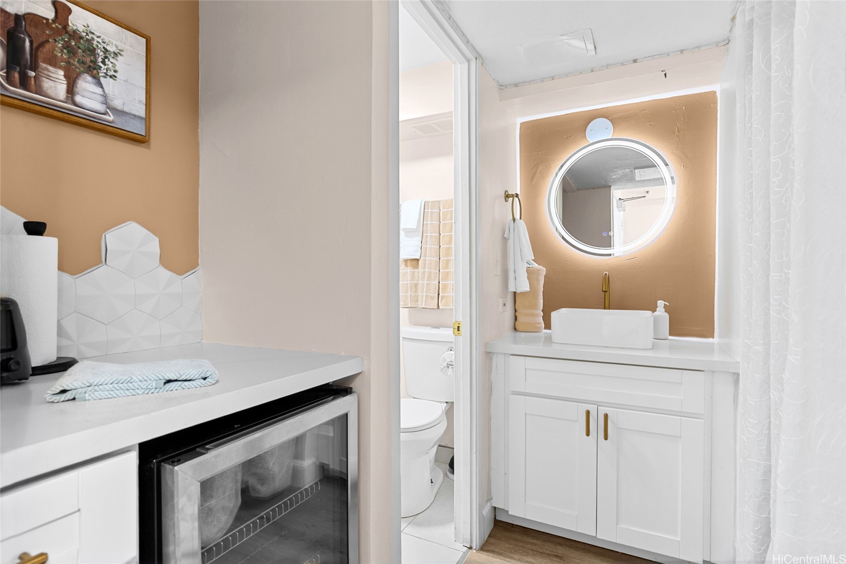 2450 Prince Edward Street 1006A