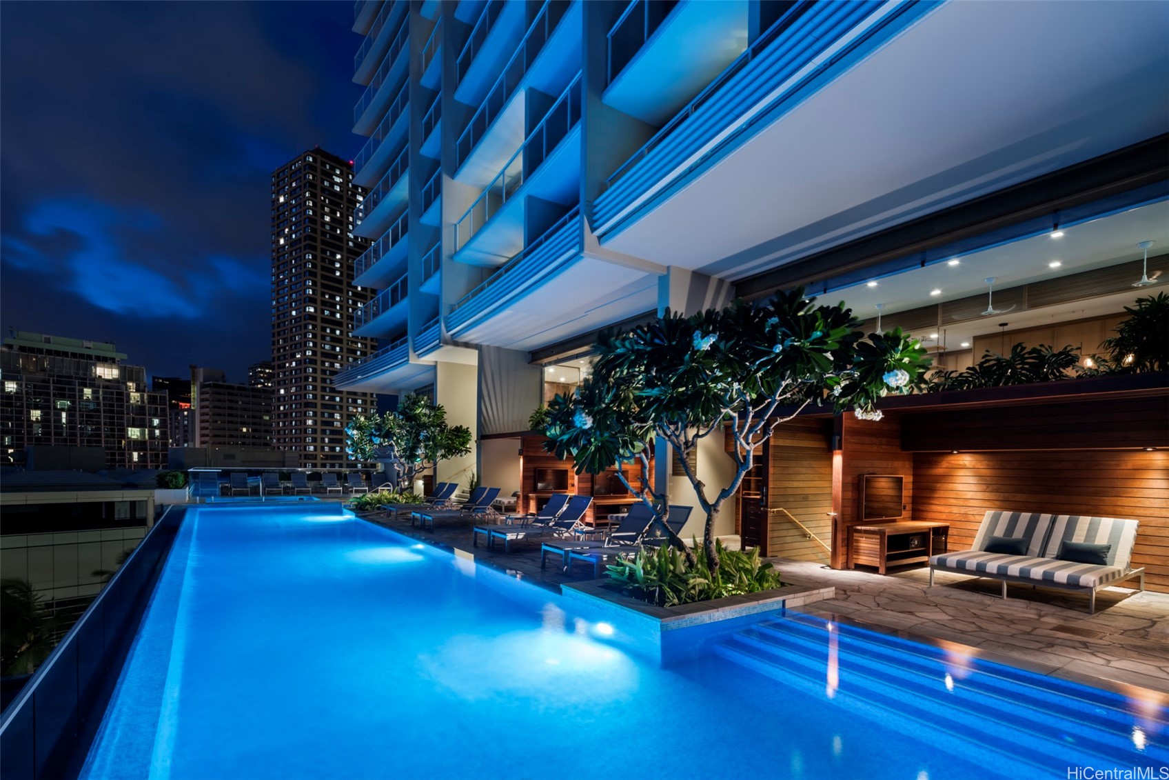 2139 Kuhio Avenue 1809