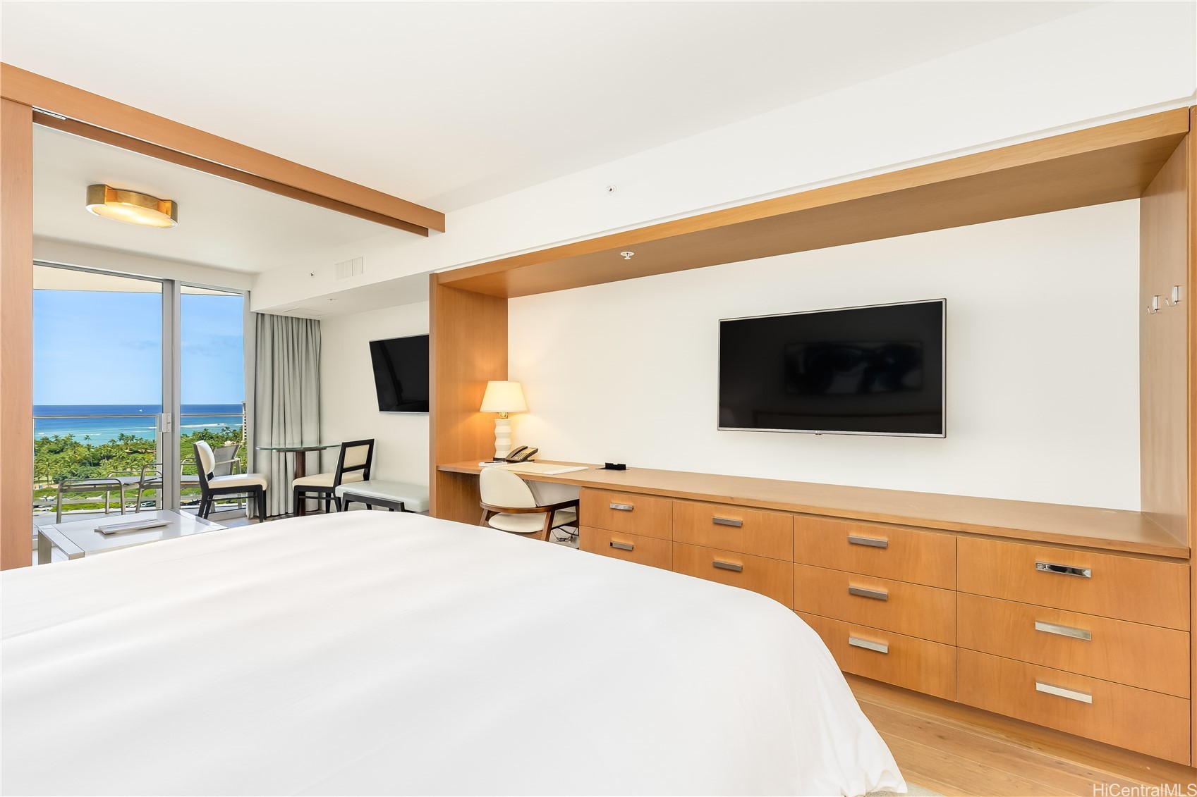 2139 Kuhio Avenue 1809