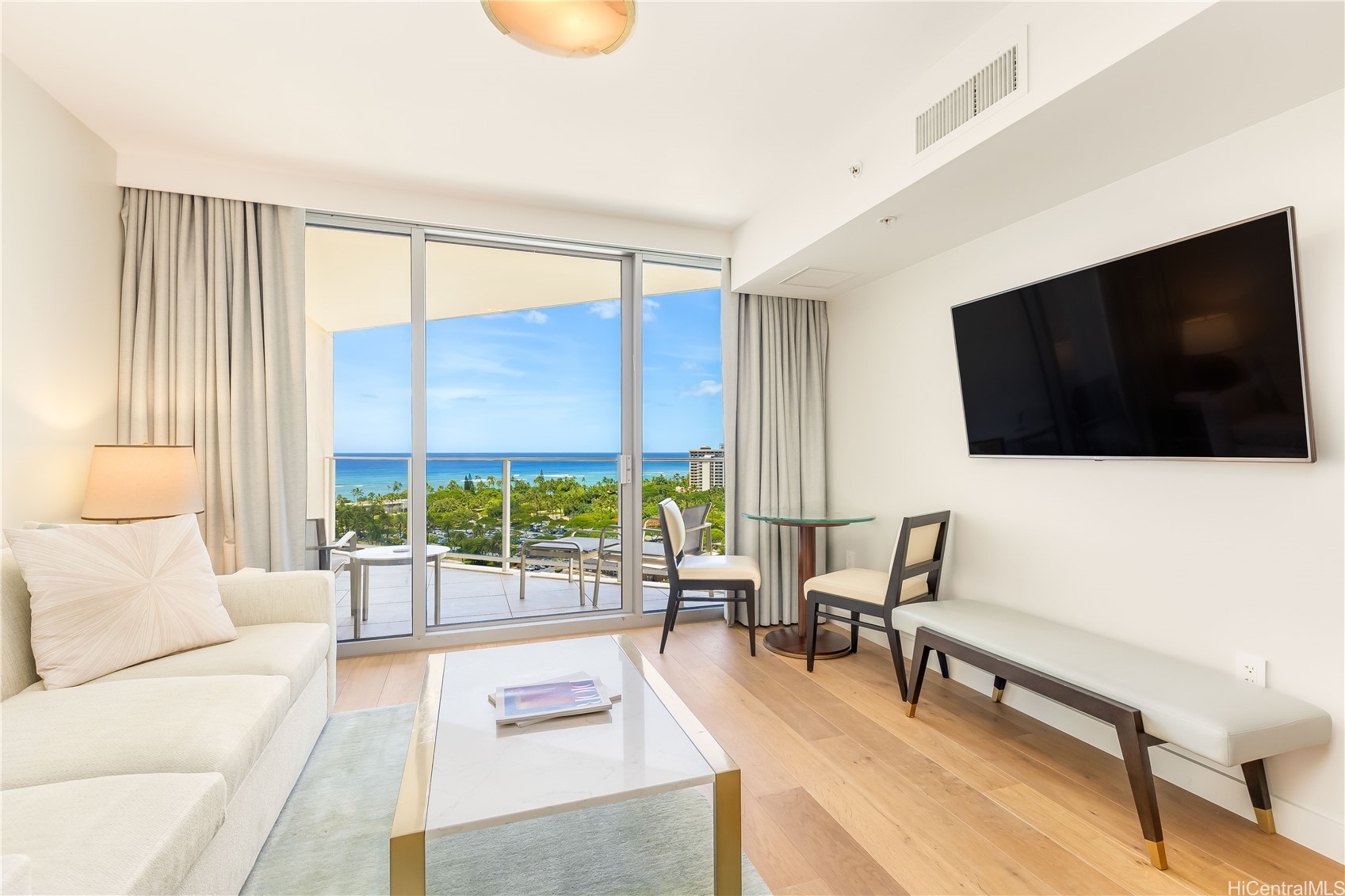 2139 Kuhio Avenue 1809