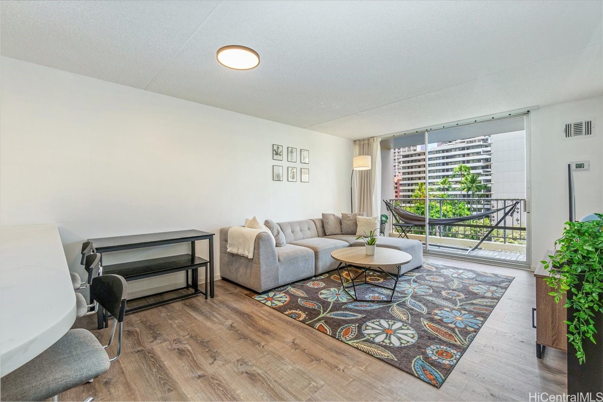 400 Hobron Lane 603