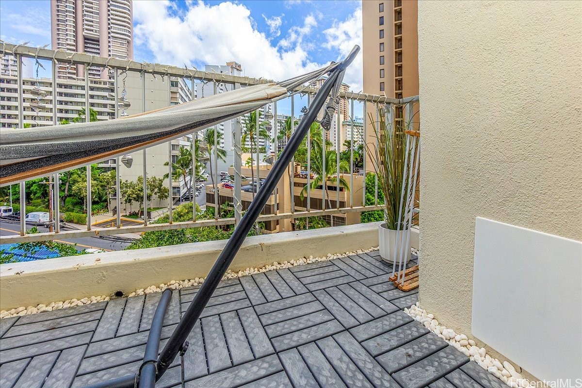400 Hobron Lane 603