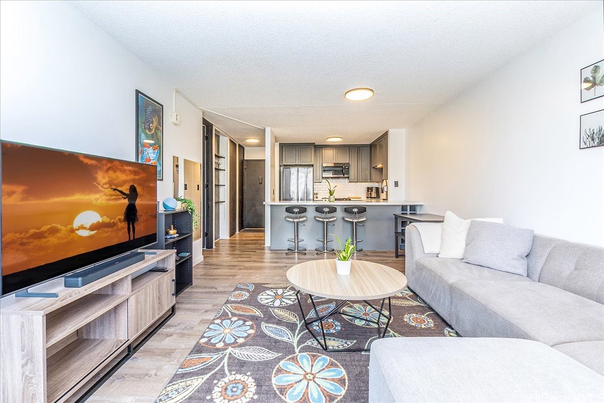 400 Hobron Lane 603