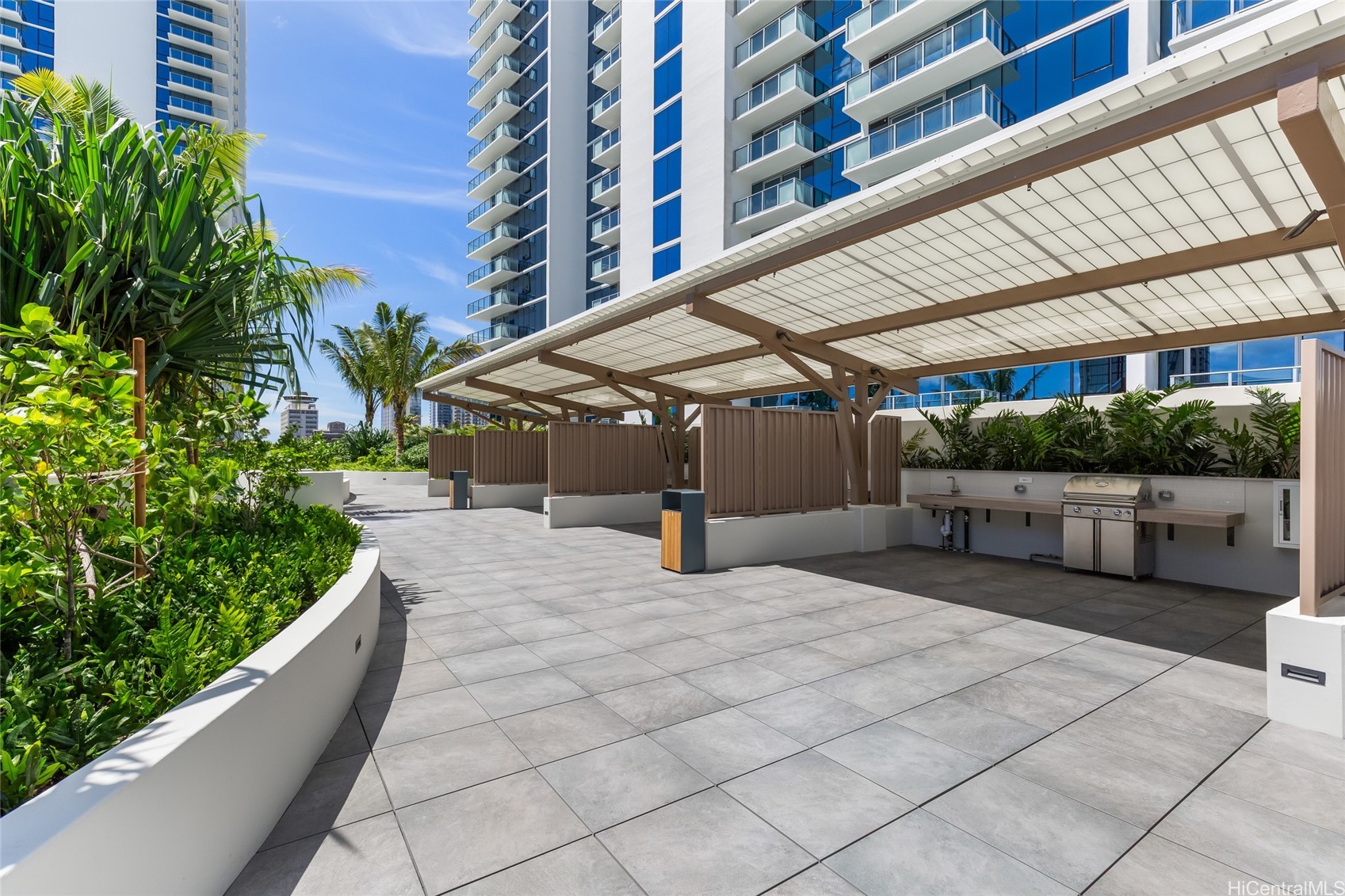 1515 Liona Street 1202