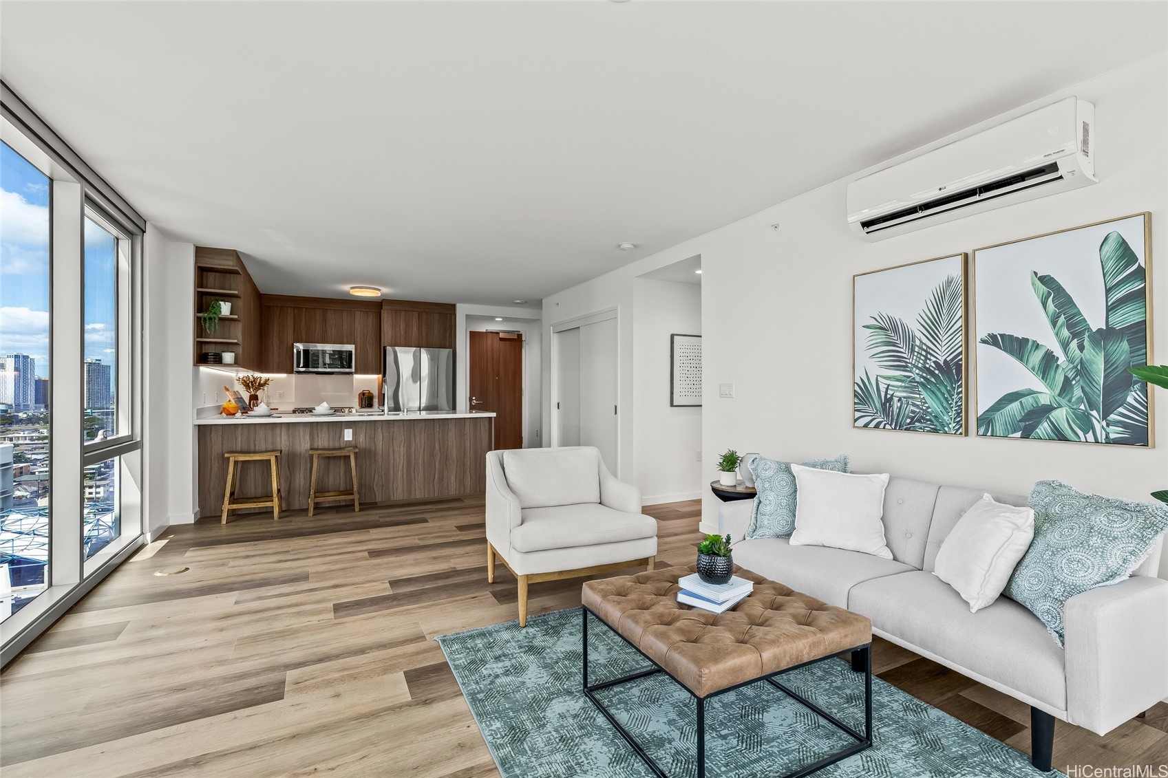 1515 Liona Street 1801