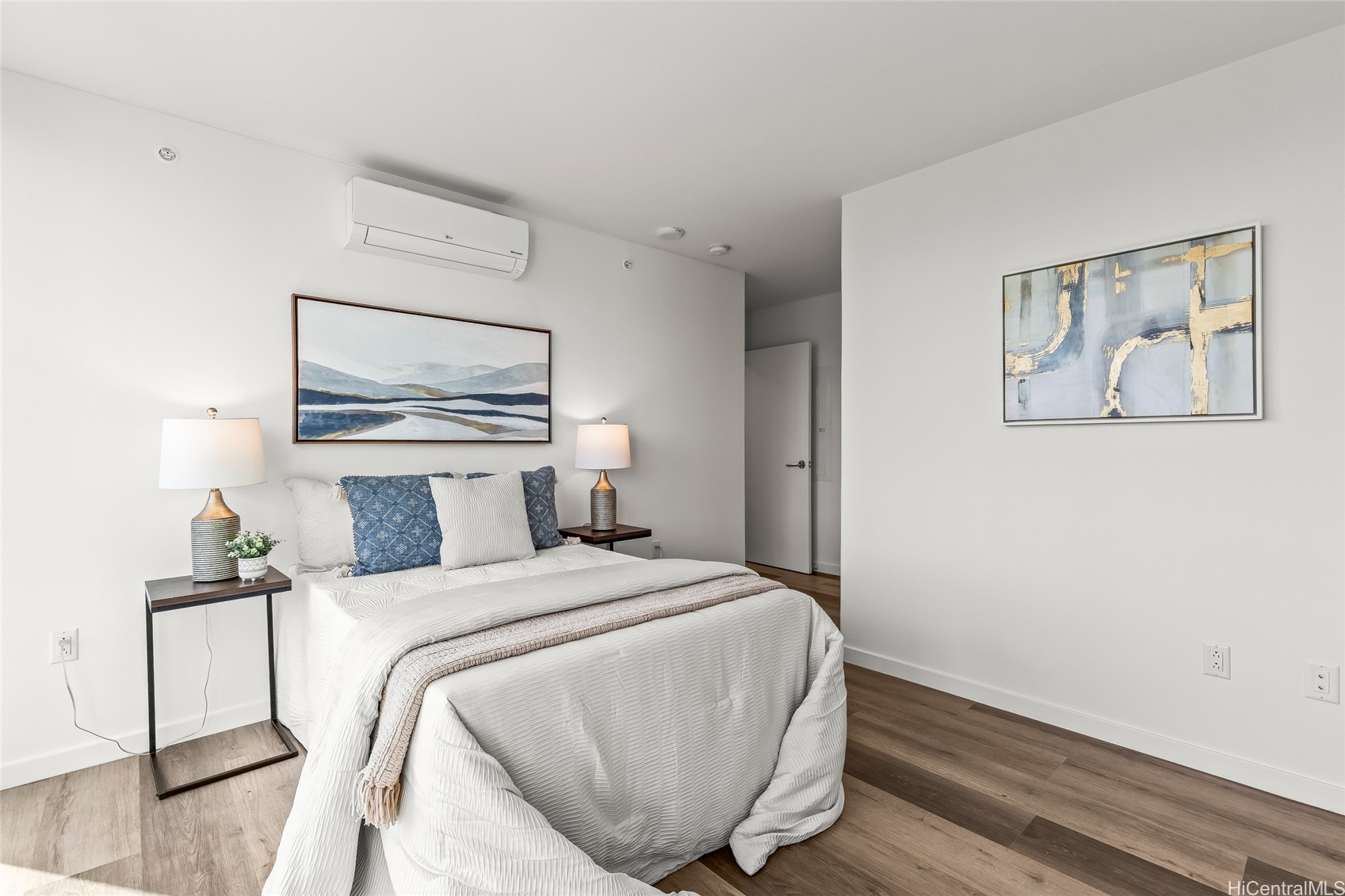 1515 Liona Street 1801