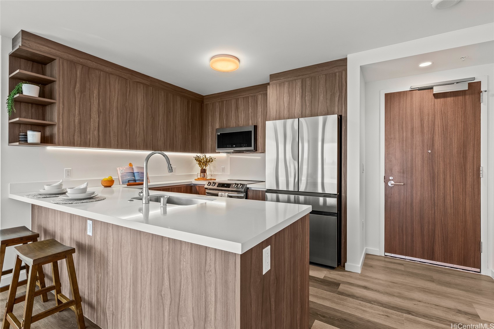 1515 Liona Street 1801