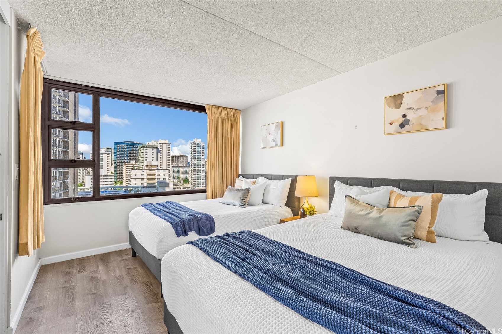 201 Ohua Avenue 1506/Makai