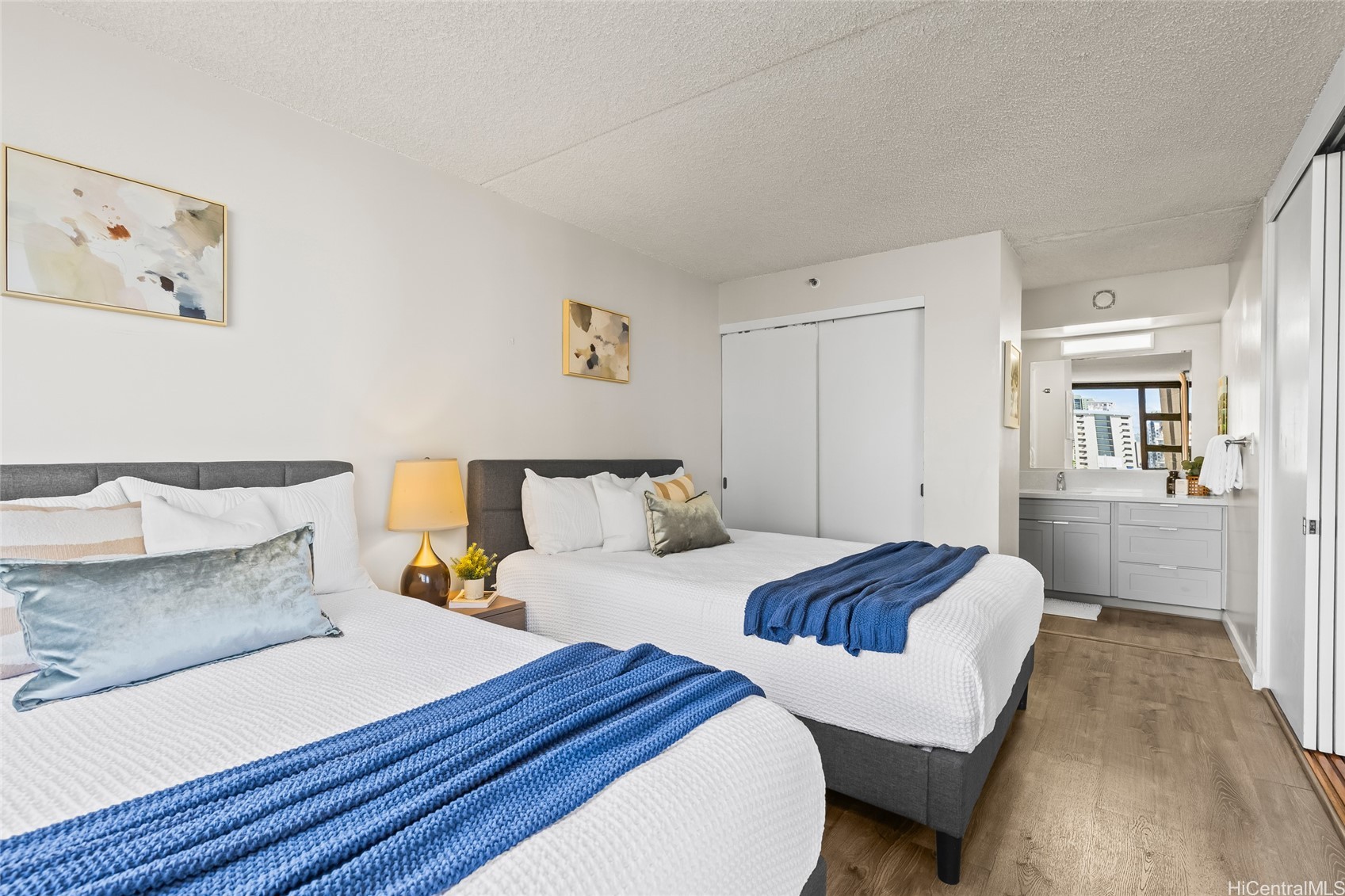 201 Ohua Avenue 1506/Makai