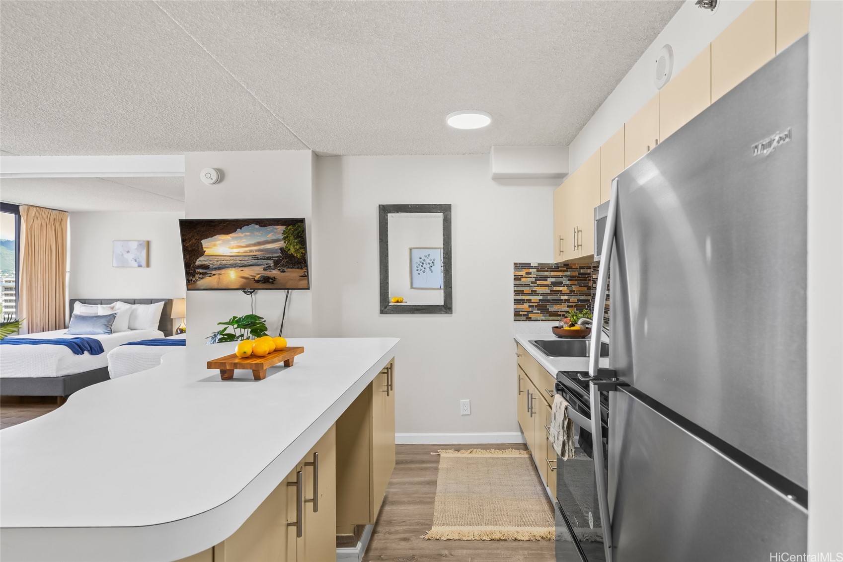 201 Ohua Avenue 1506/Makai