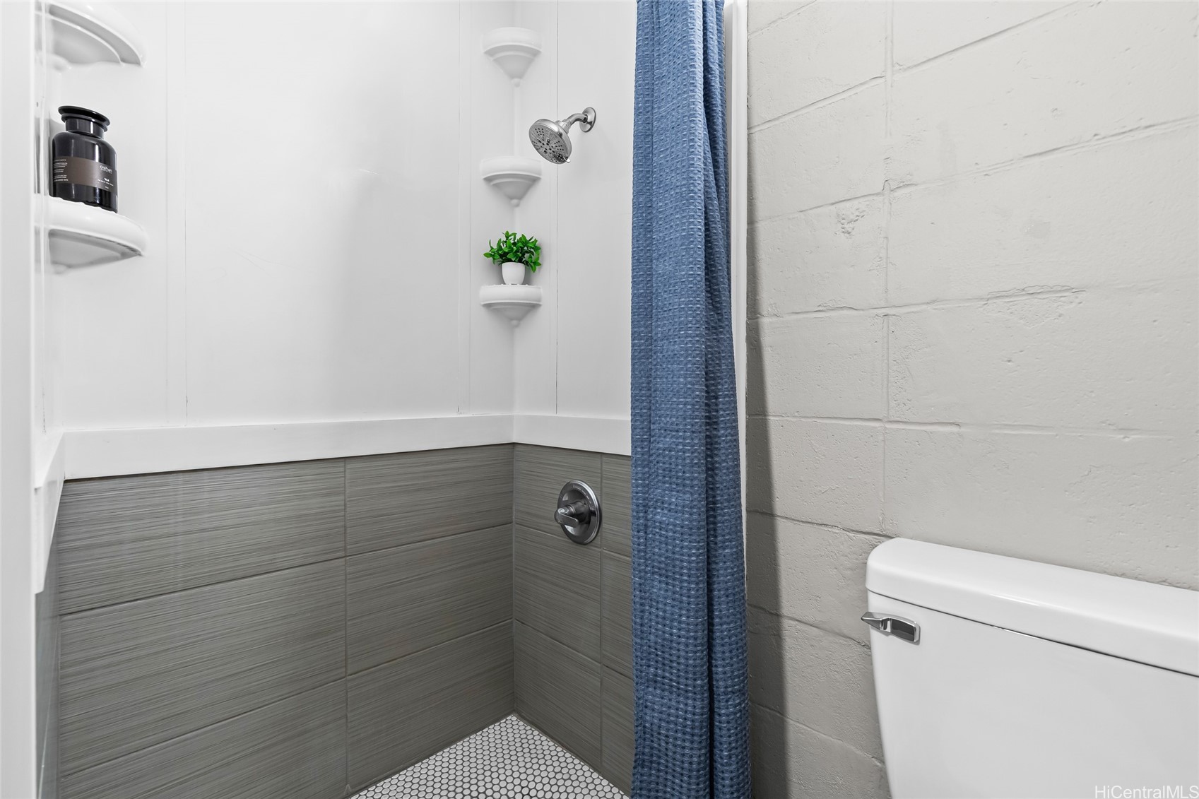 95-024 Waihau Street 17A