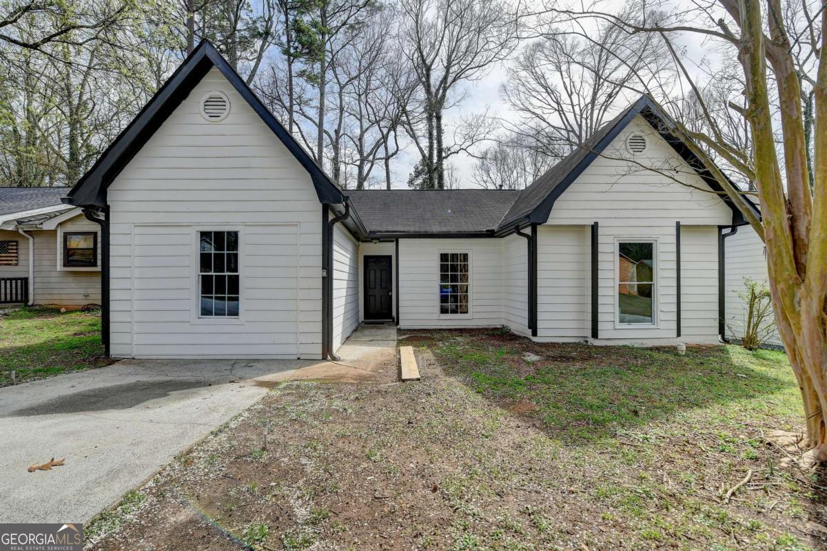 5393 Ridge Forest Drive