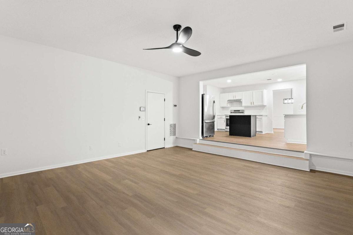 3636 River Heights