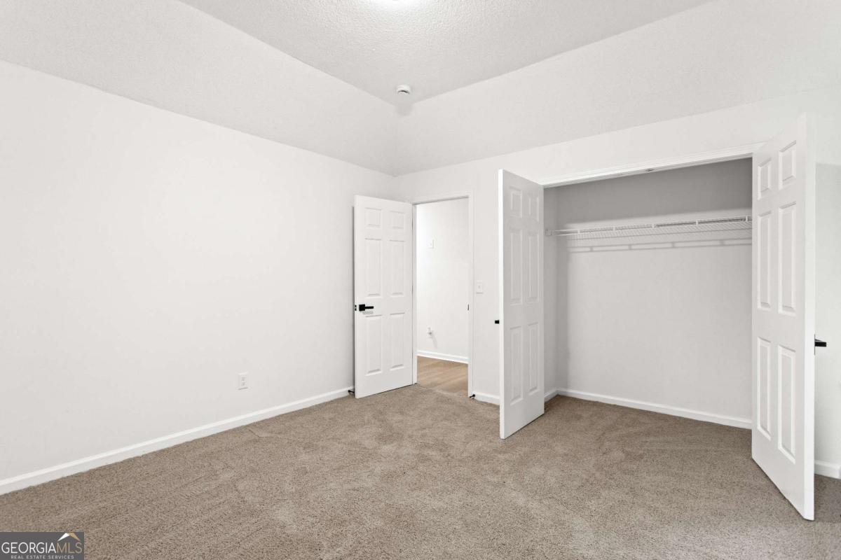3636 River Heights