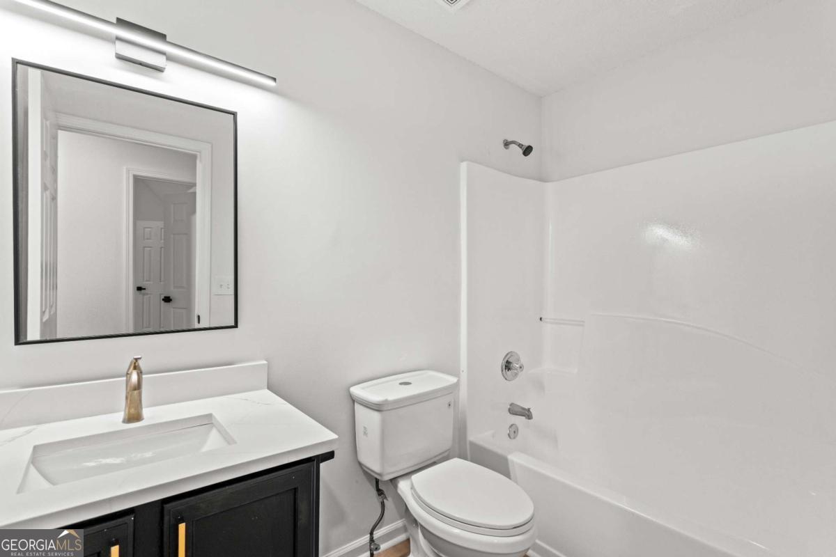 3636 River Heights