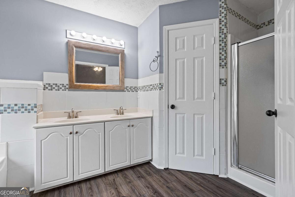 680 Harbor Point Court