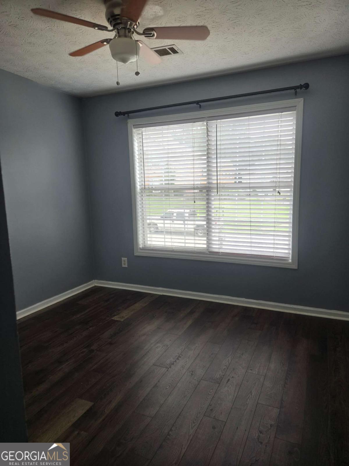 680 Harbor Point Court