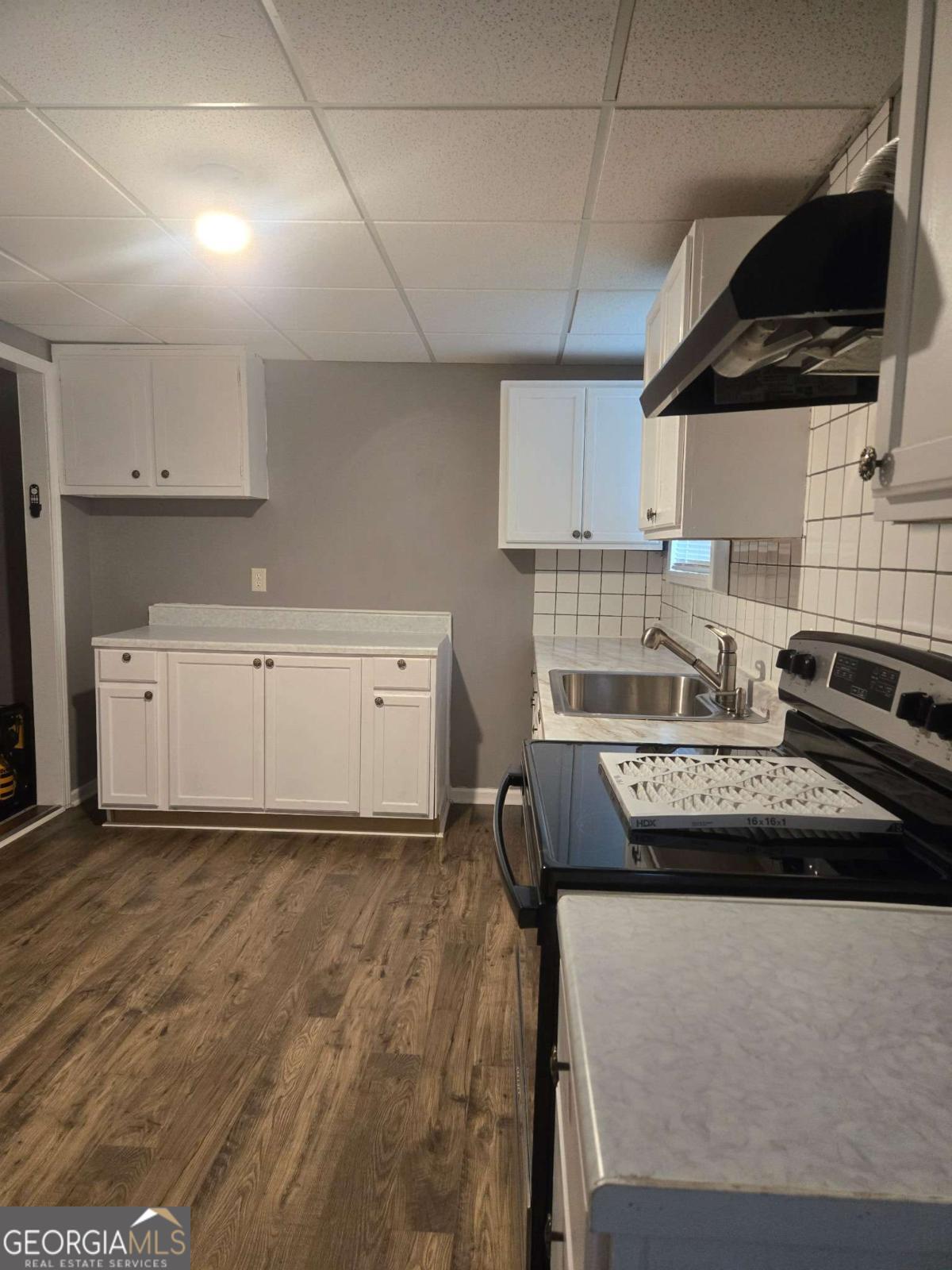 680 Harbor Point Court