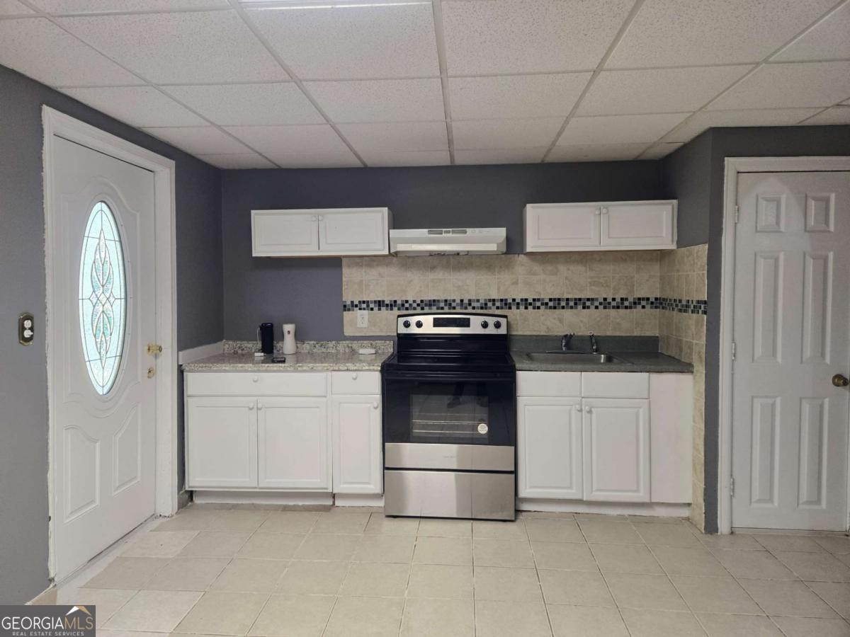 680 Harbor Point Court