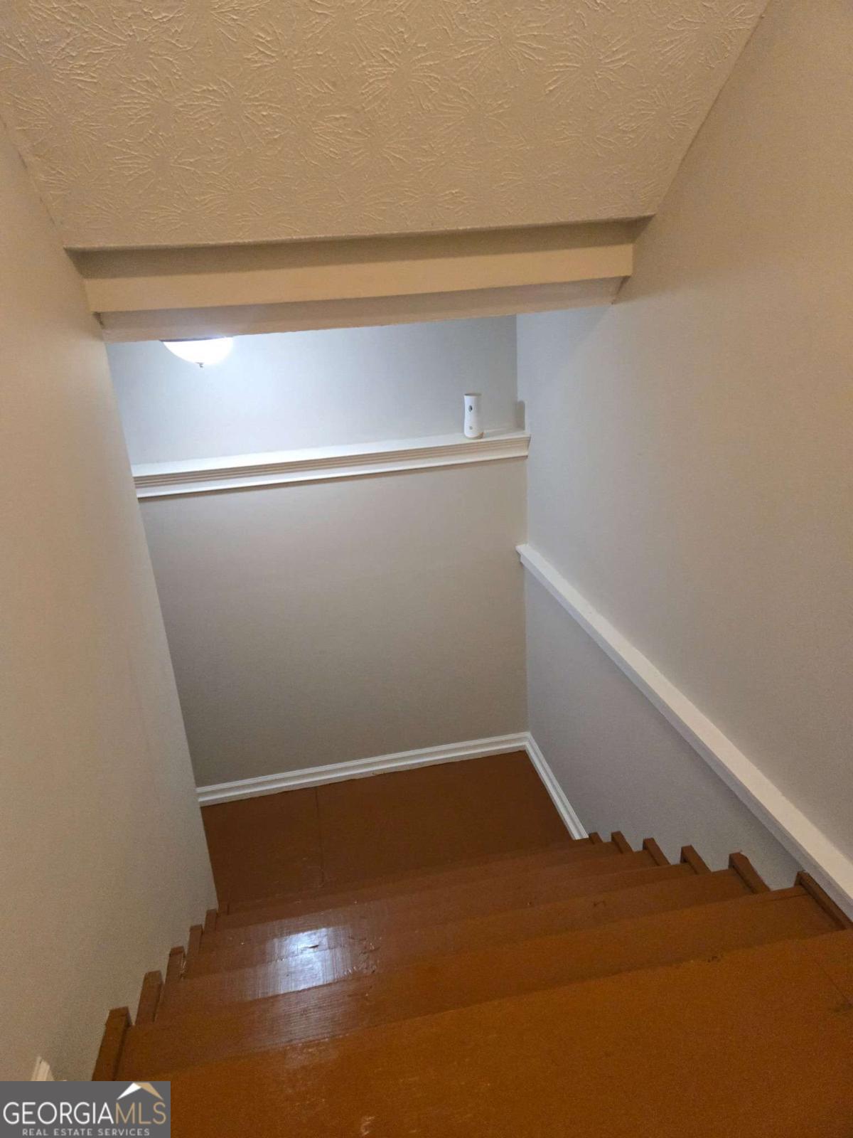 680 Harbor Point Court