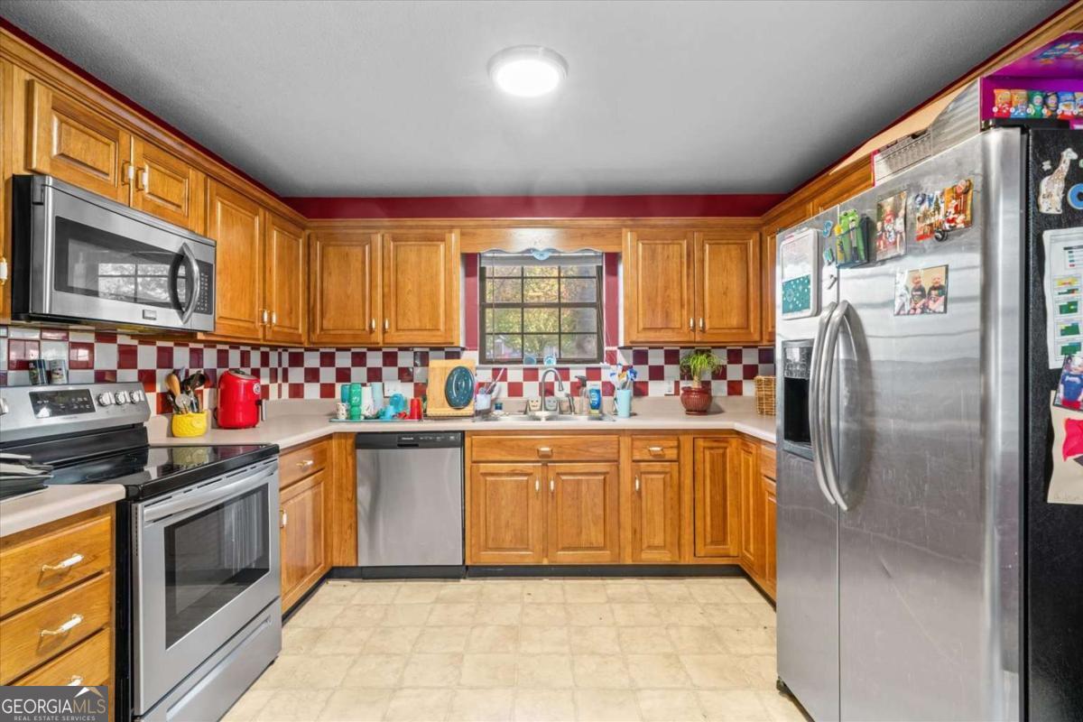 113 Fox Run Circle