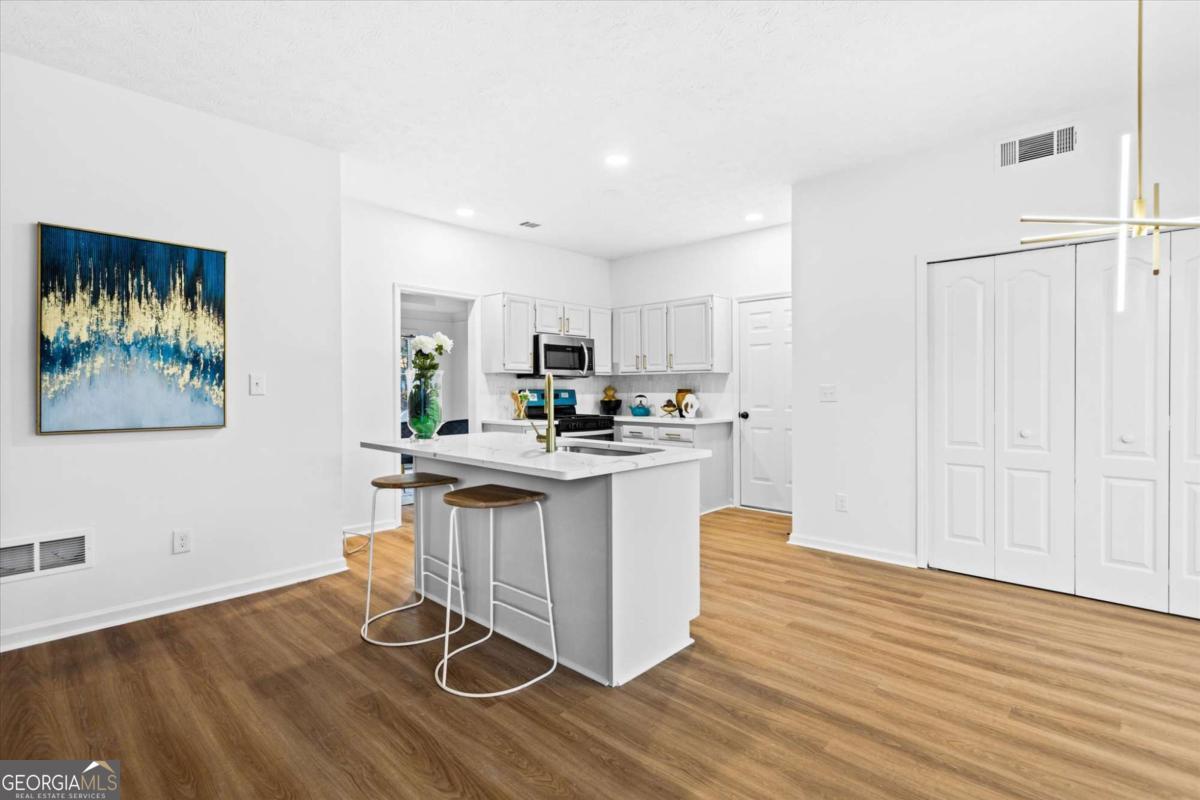 5010 Greenwyck Path