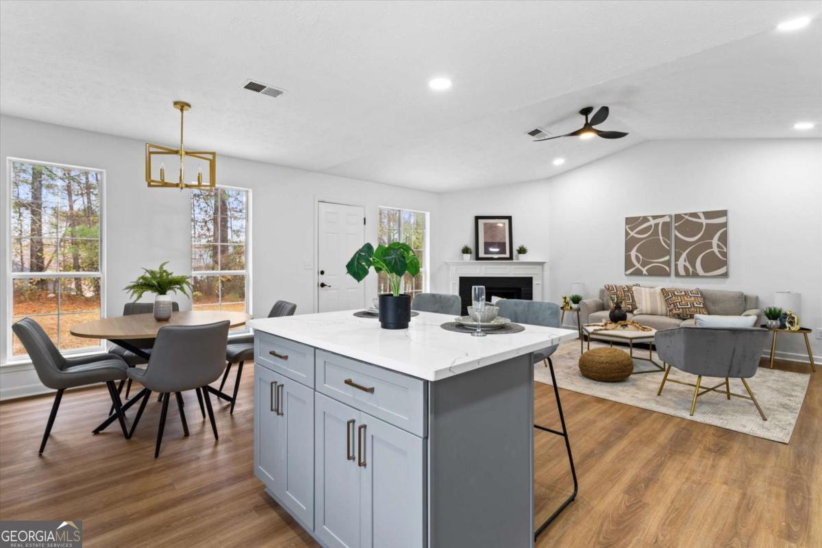 3800 Landgraf Cove