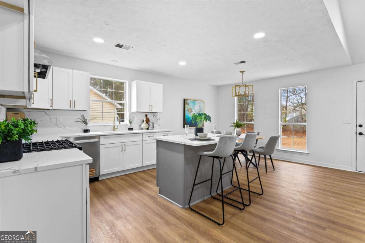 3800 Landgraf Cove