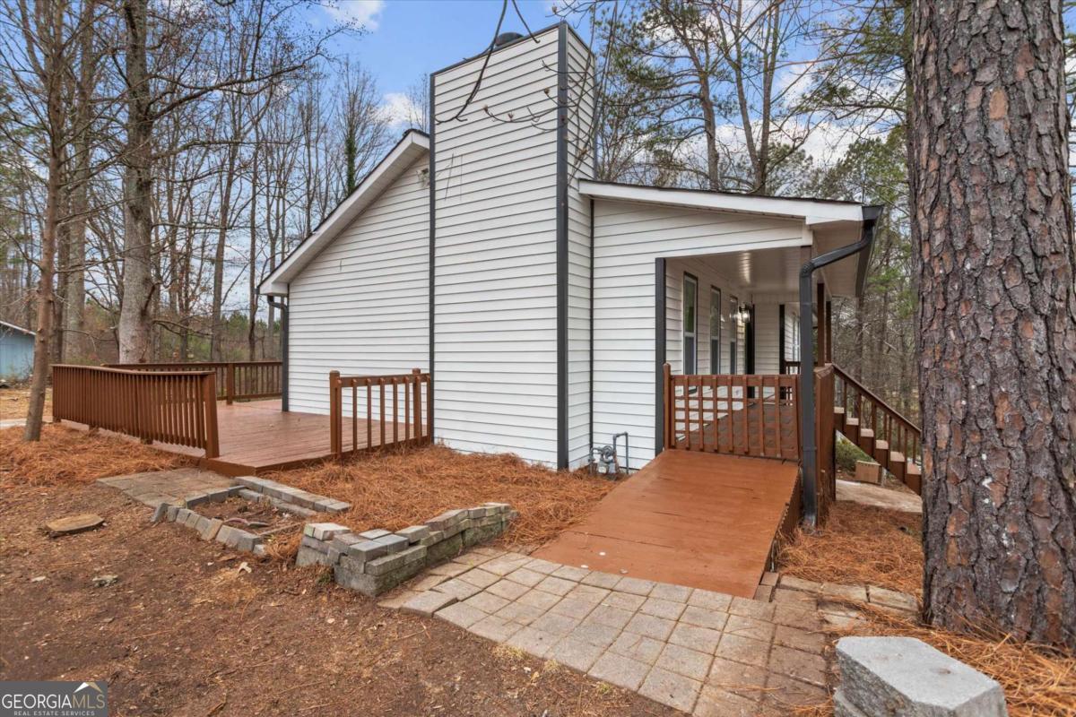 41 Bakers Bridge Circle