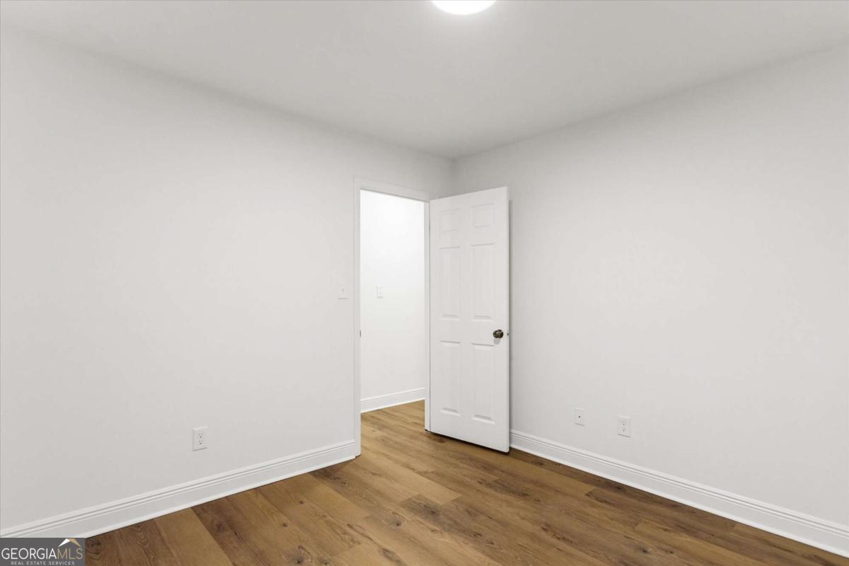 41 Bakers Bridge Circle