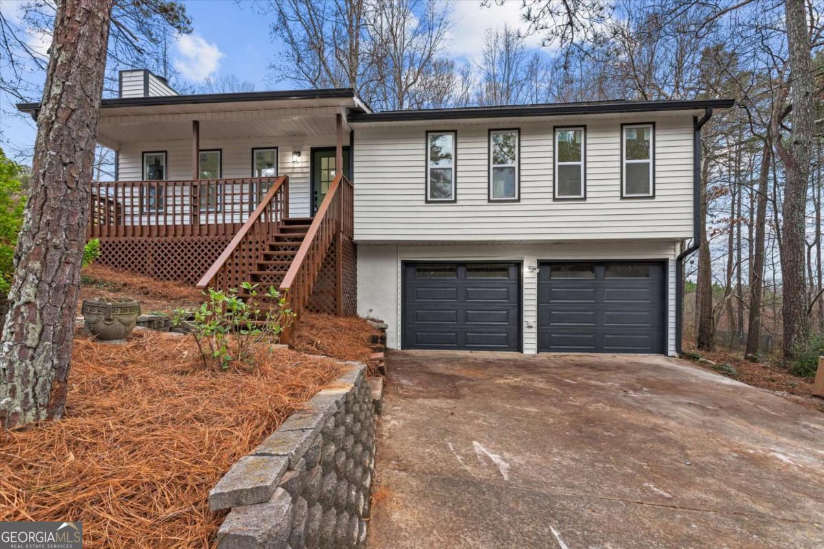 41 Bakers Bridge Circle
