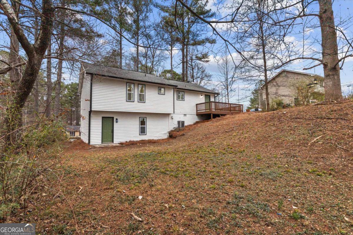41 Bakers Bridge Circle