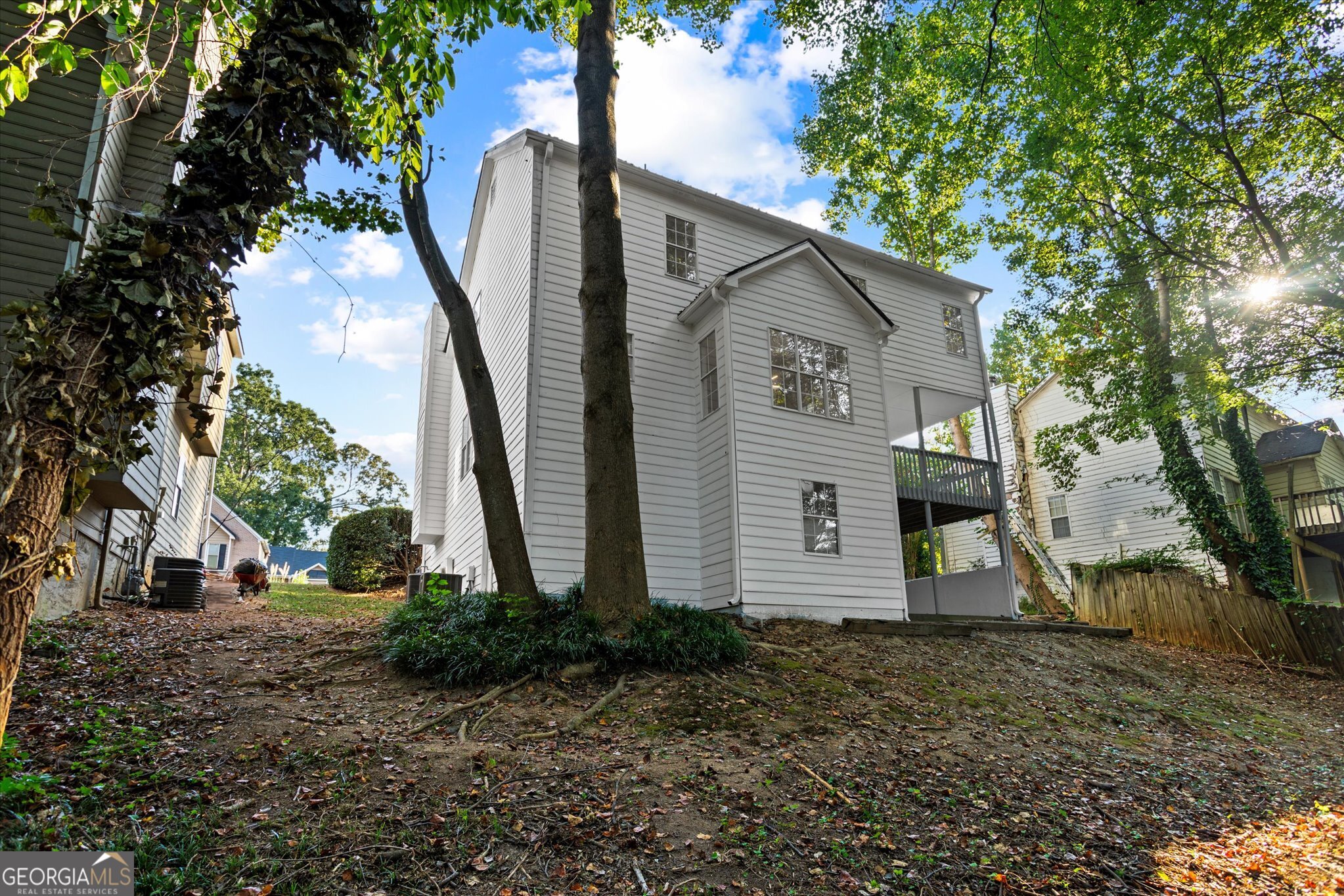 1472 Chapel Hill Lane SW