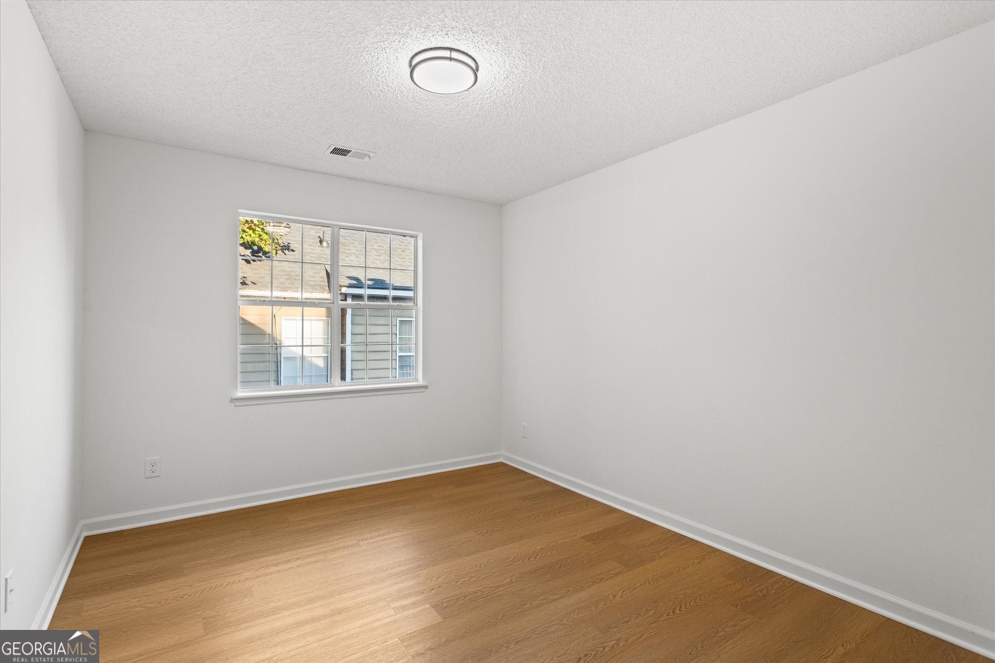 1472 Chapel Hill Lane SW