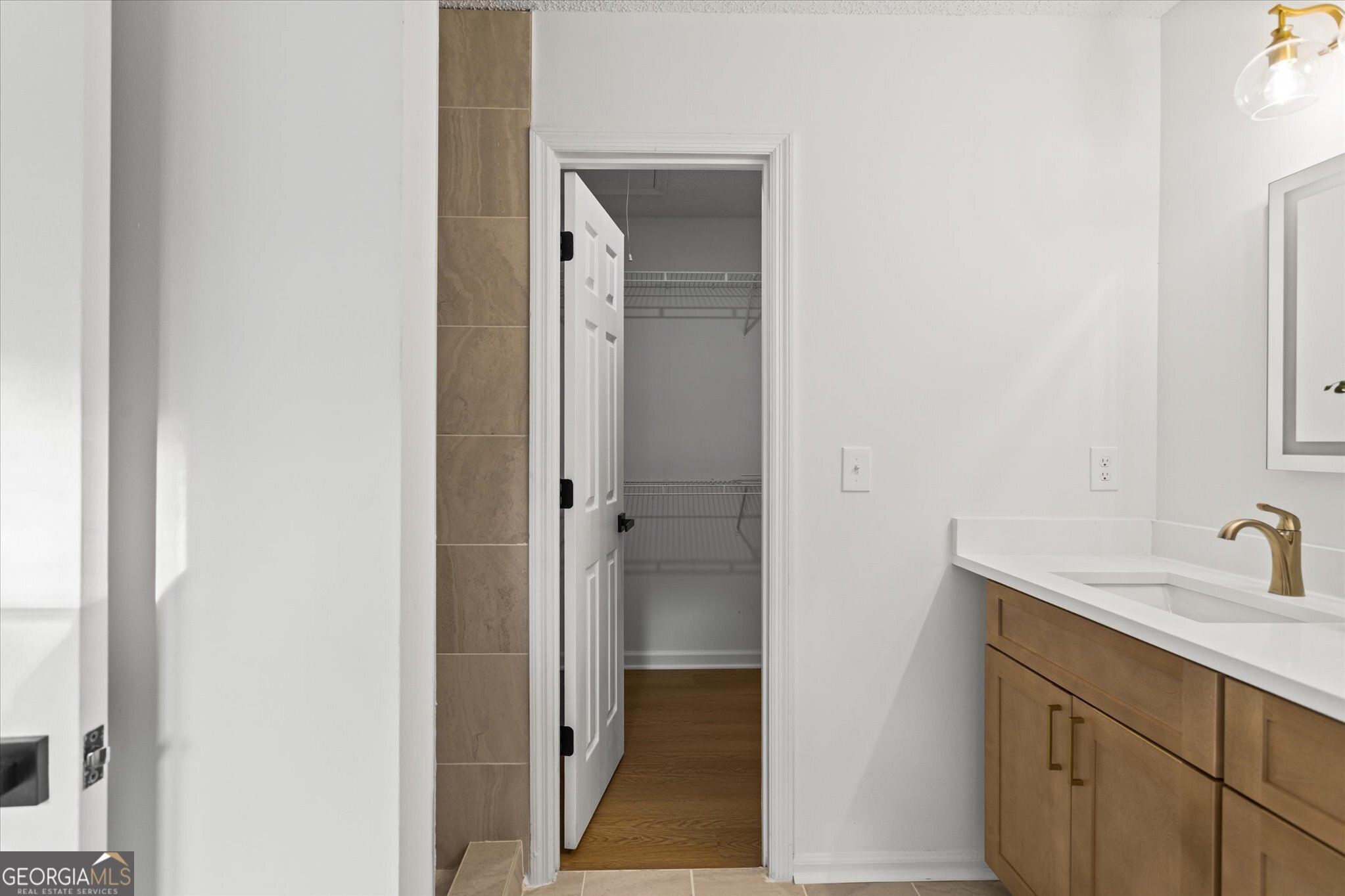 1472 Chapel Hill Lane SW