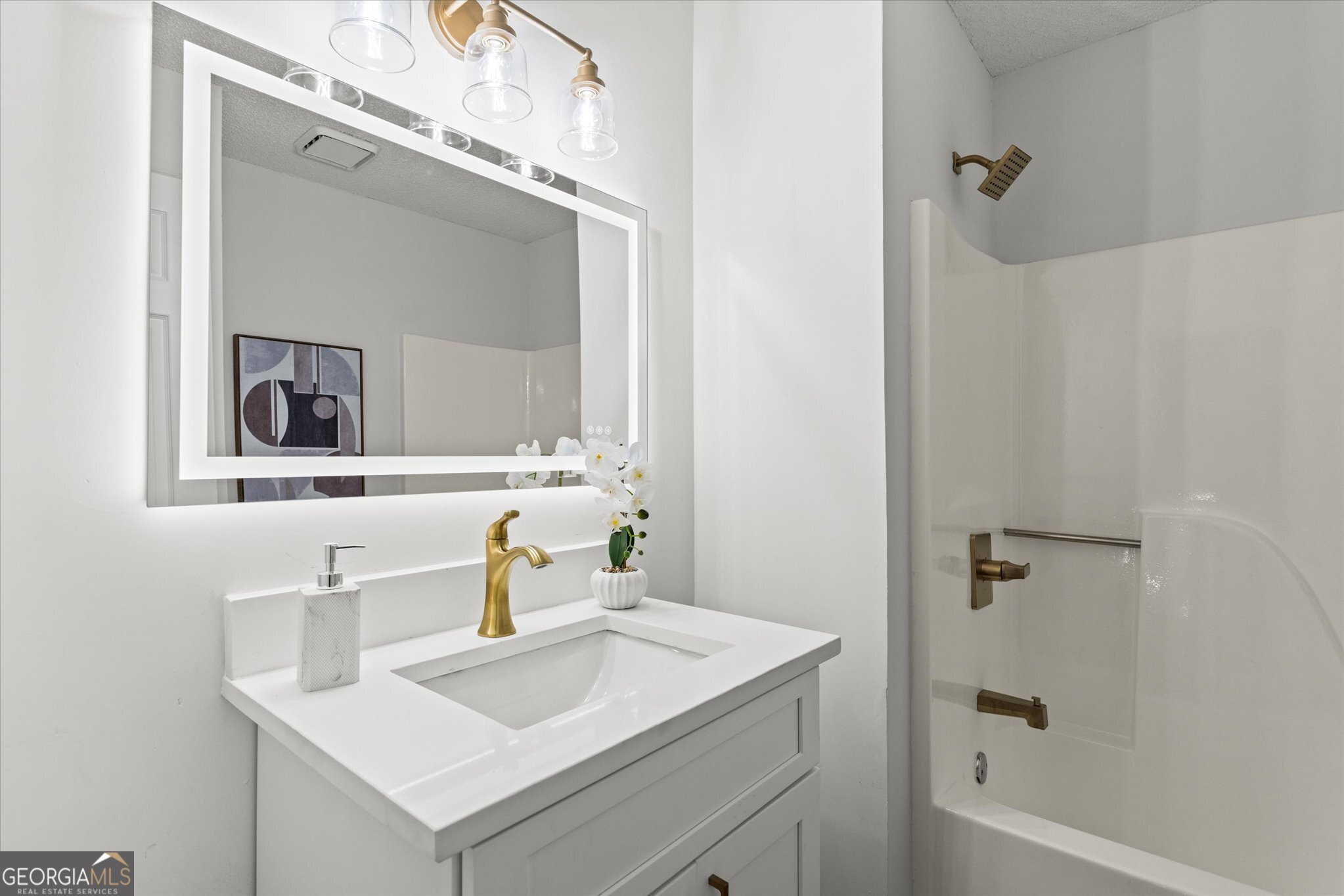 1472 Chapel Hill Lane SW