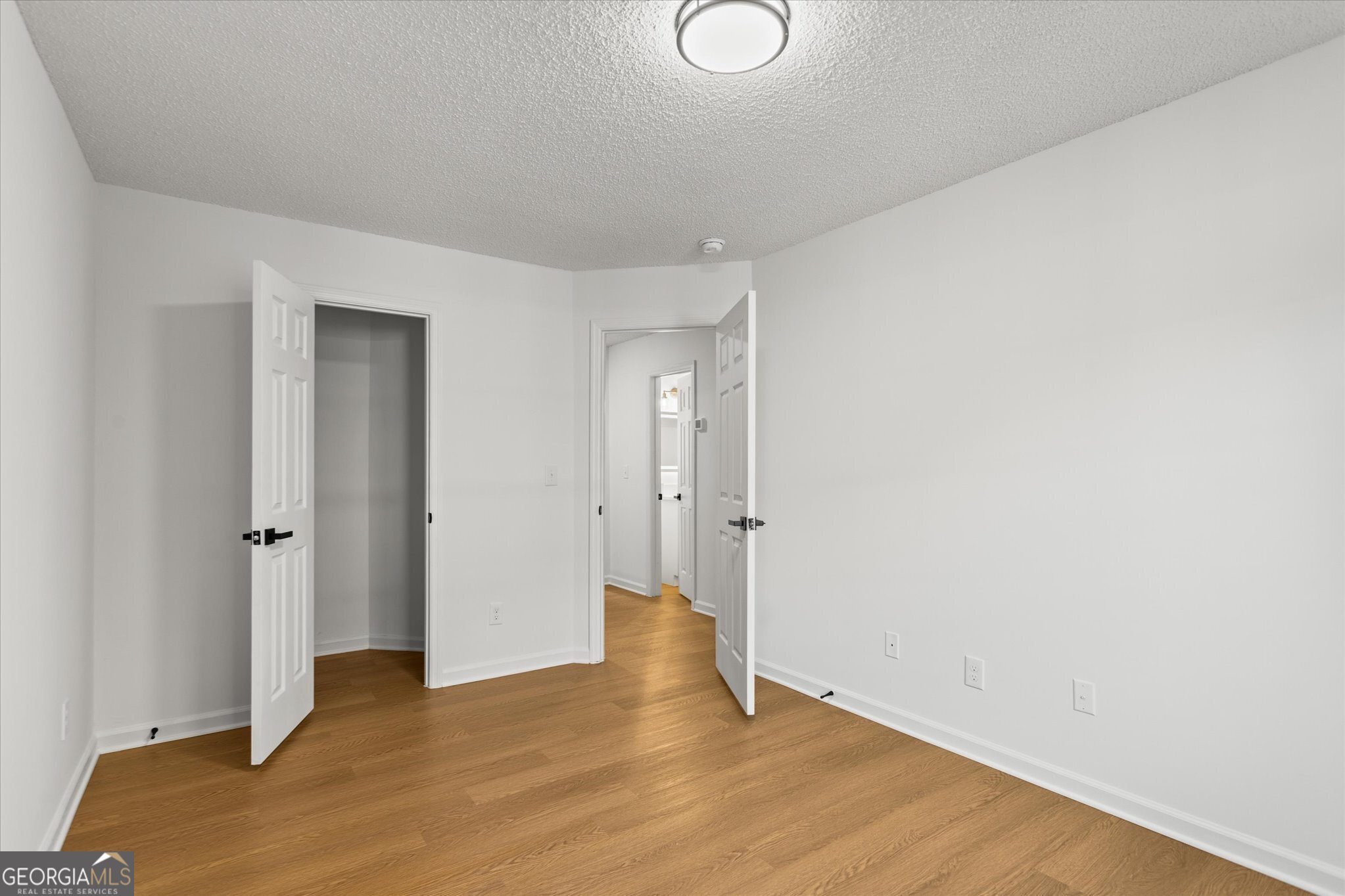 1472 Chapel Hill Lane SW