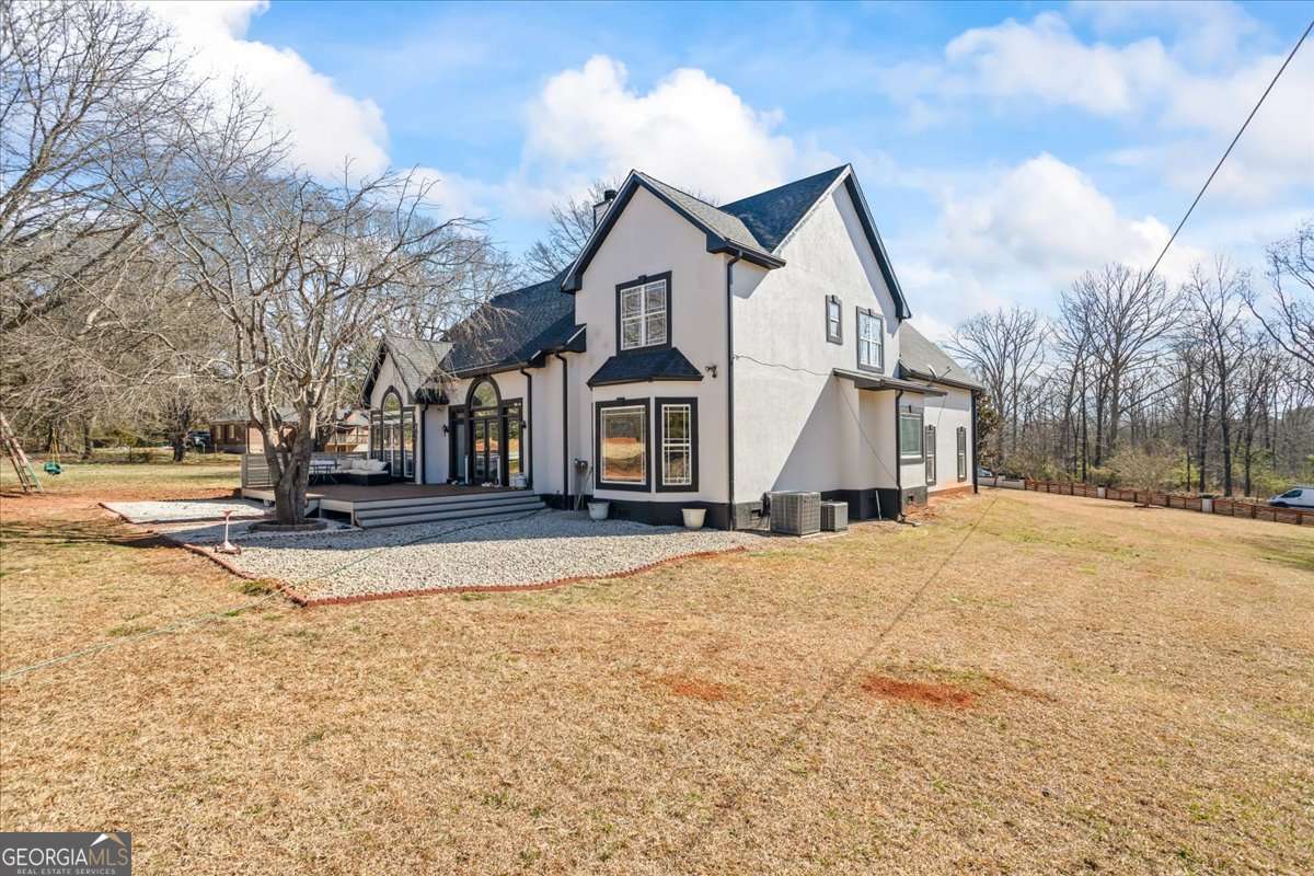 3955 Pucketts Road