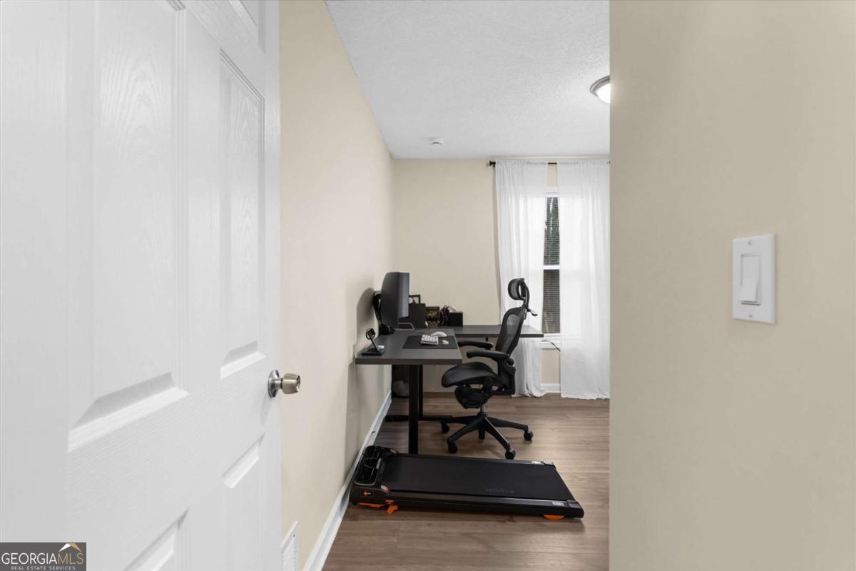 1785 Woodhaven Terrace