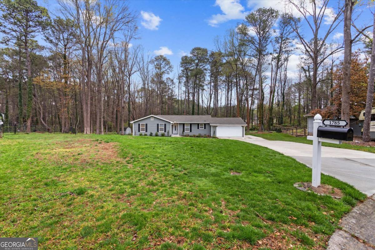 1785 Woodhaven Terrace