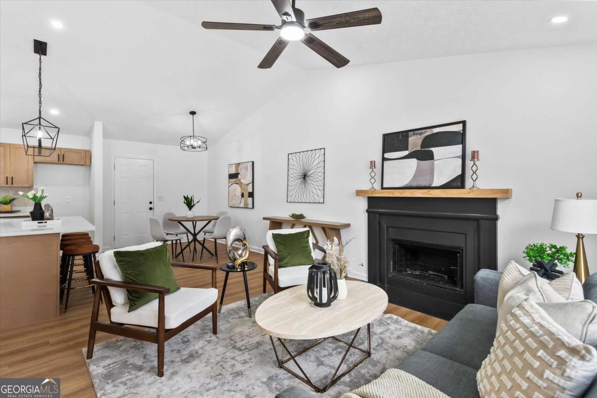 1381 To Lani Farm Rd