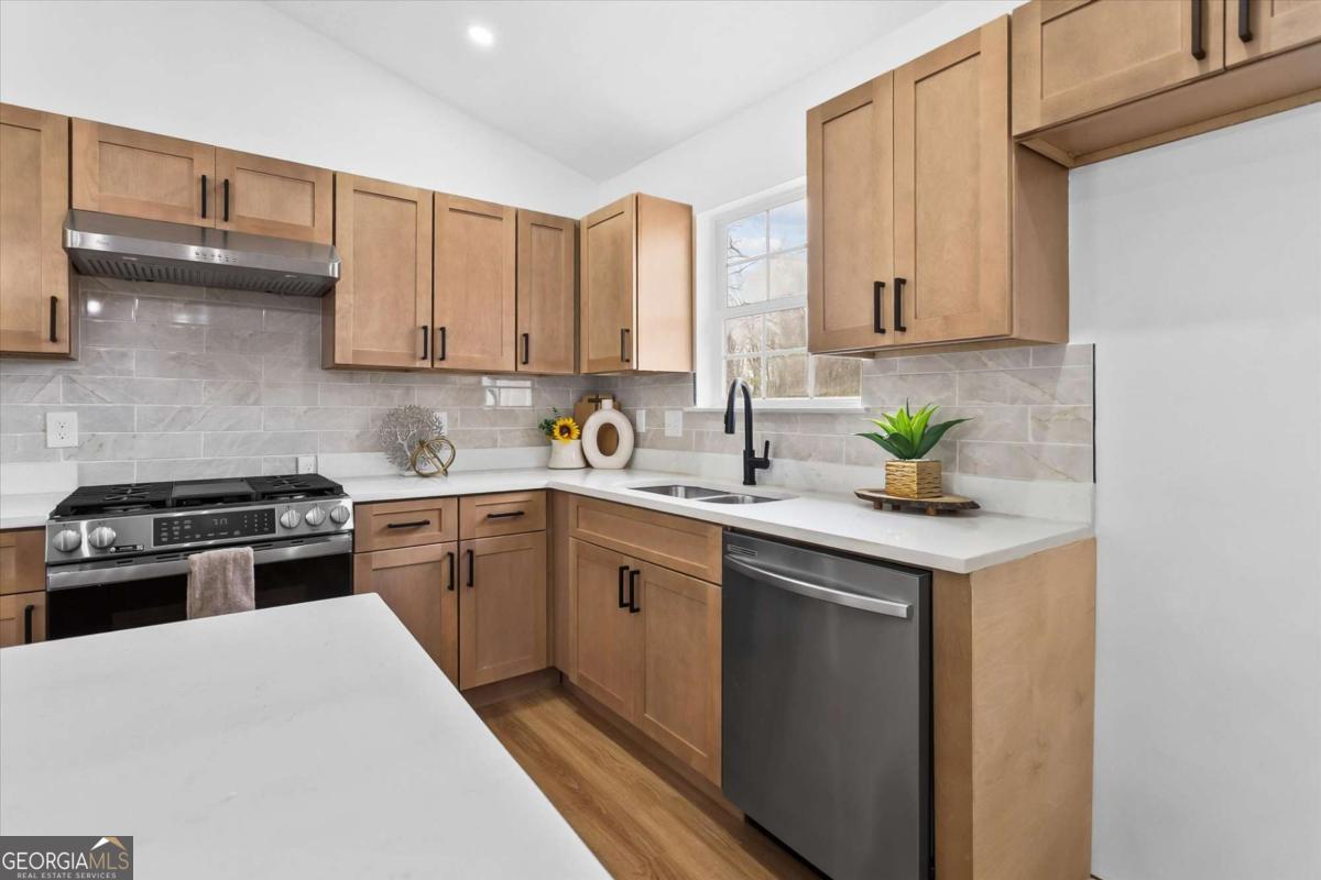 1381 To Lani Farm Rd