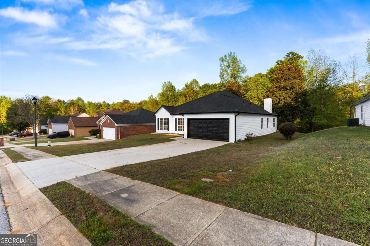 10322 Deep Creek Cv