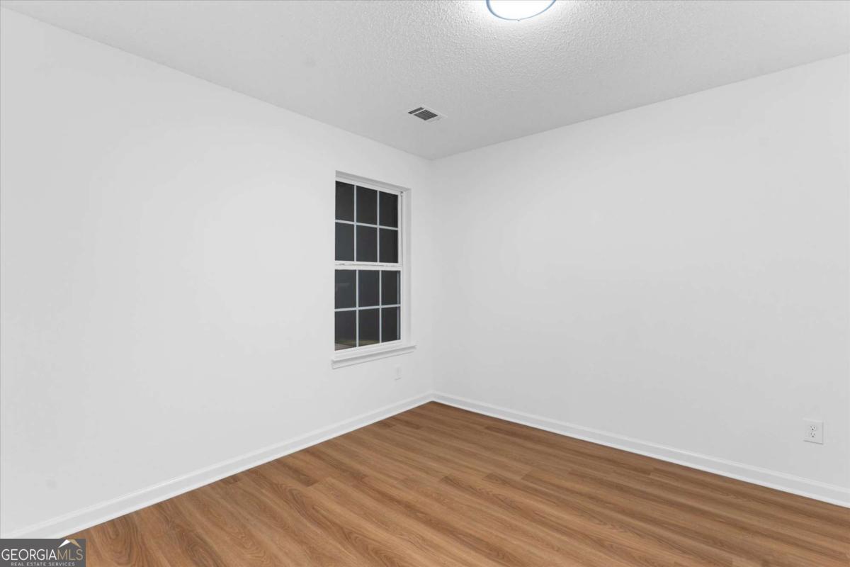 10322 Deep Creek Cv