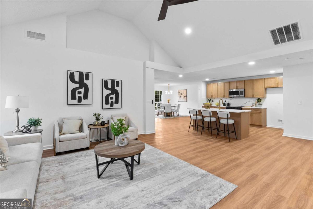 10322 Deep Creek Cv