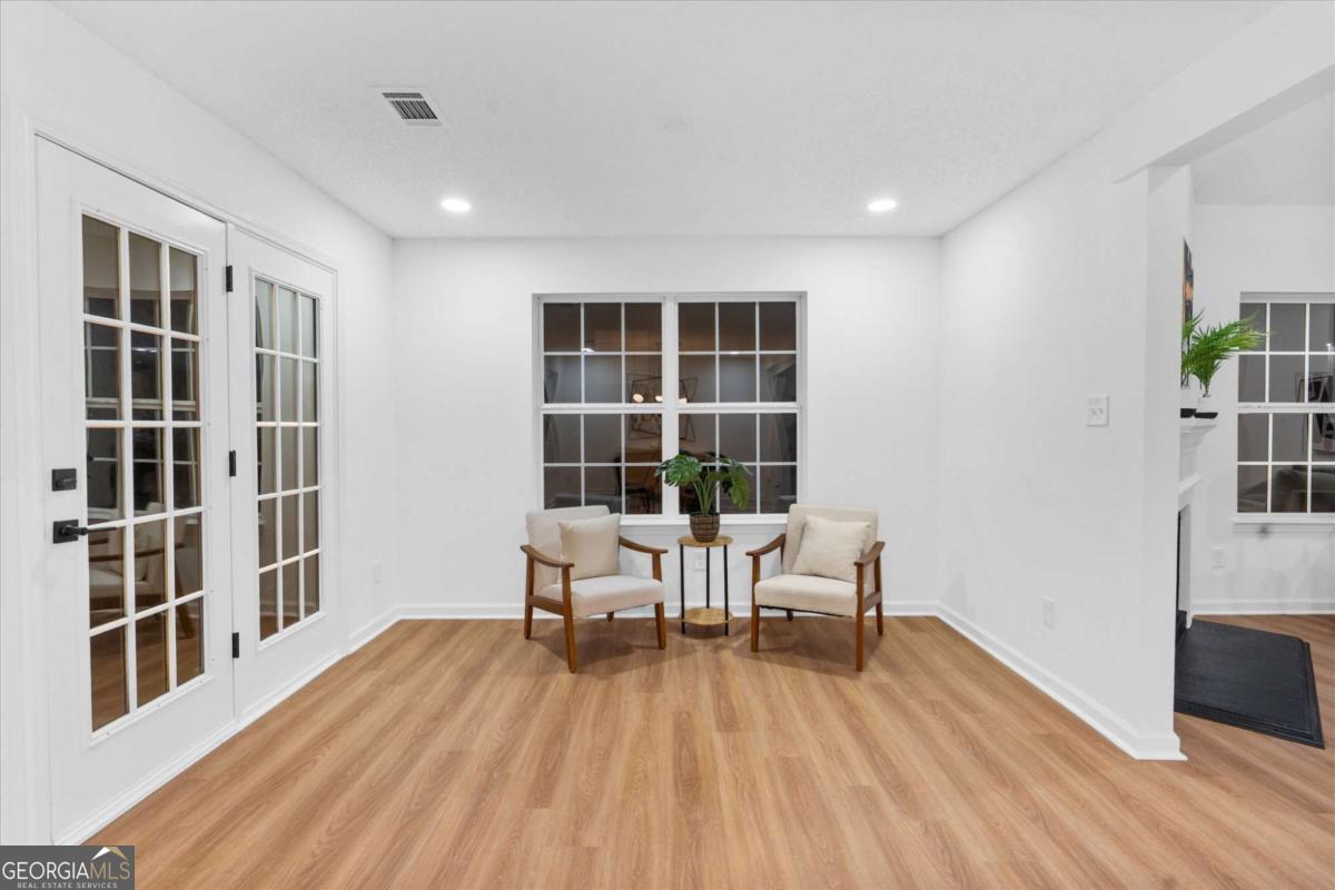 10322 Deep Creek Cv