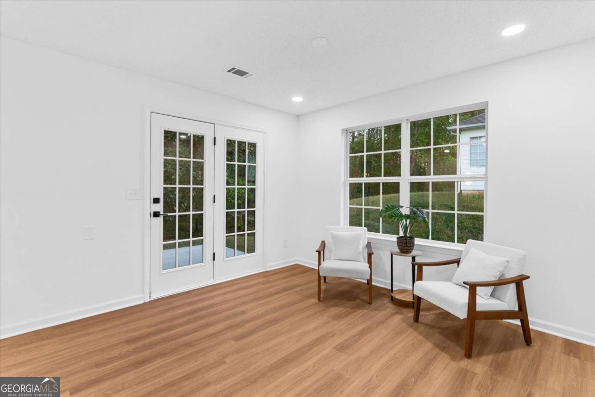 10322 Deep Creek Cv