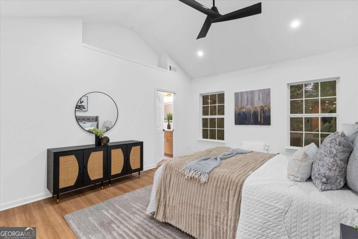 10322 Deep Creek Cv