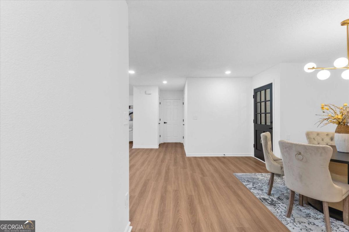 10322 Deep Creek Cv